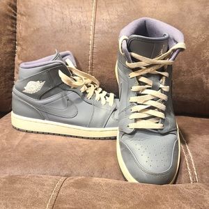 Nike Air Jordan 1 Mid Cool Grey/White Sneakers